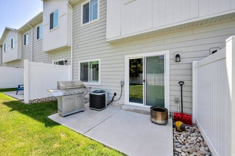 Tiny photo for 382 E 1850 N #5, North Ogden, UT 84414 (MLS # 2163540)