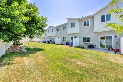 Tiny photo for 382 E 1850 N #5, North Ogden, UT 84414 (MLS # 2163540)