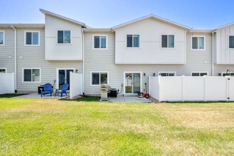 Tiny photo for 382 E 1850 N #5, North Ogden, UT 84414 (MLS # 2163540)