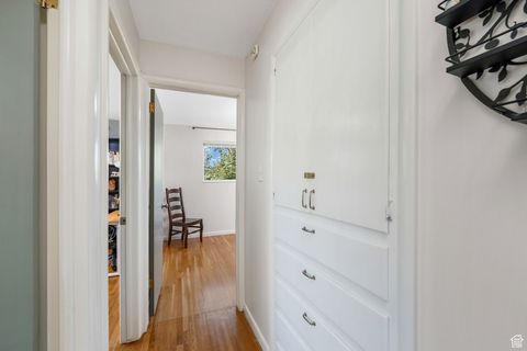 Tiny photo for 141 E 1650 S, Bountiful, UT 84010 (MLS # 2114625)