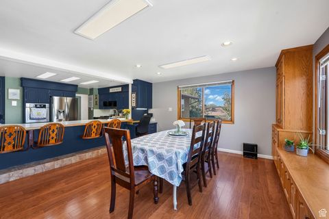 Tiny photo for 141 E 1650 S, Bountiful, UT 84010 (MLS # 2114625)