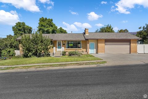 Photo of 141 E 1650 S, Bountiful, UT 84010 (MLS # 2114625)