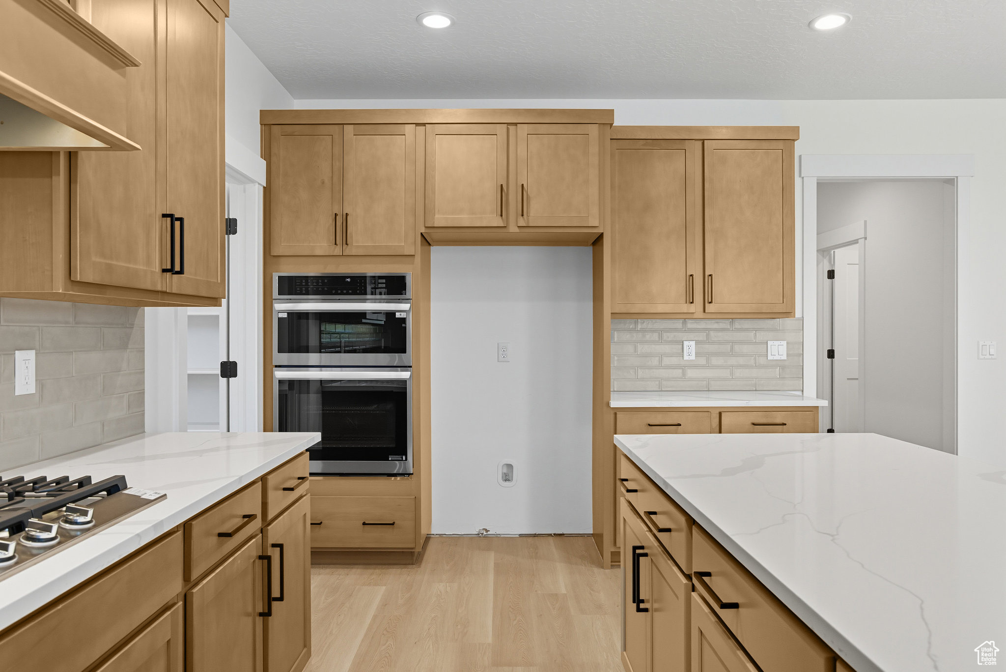 BLACKHAWK - Residential