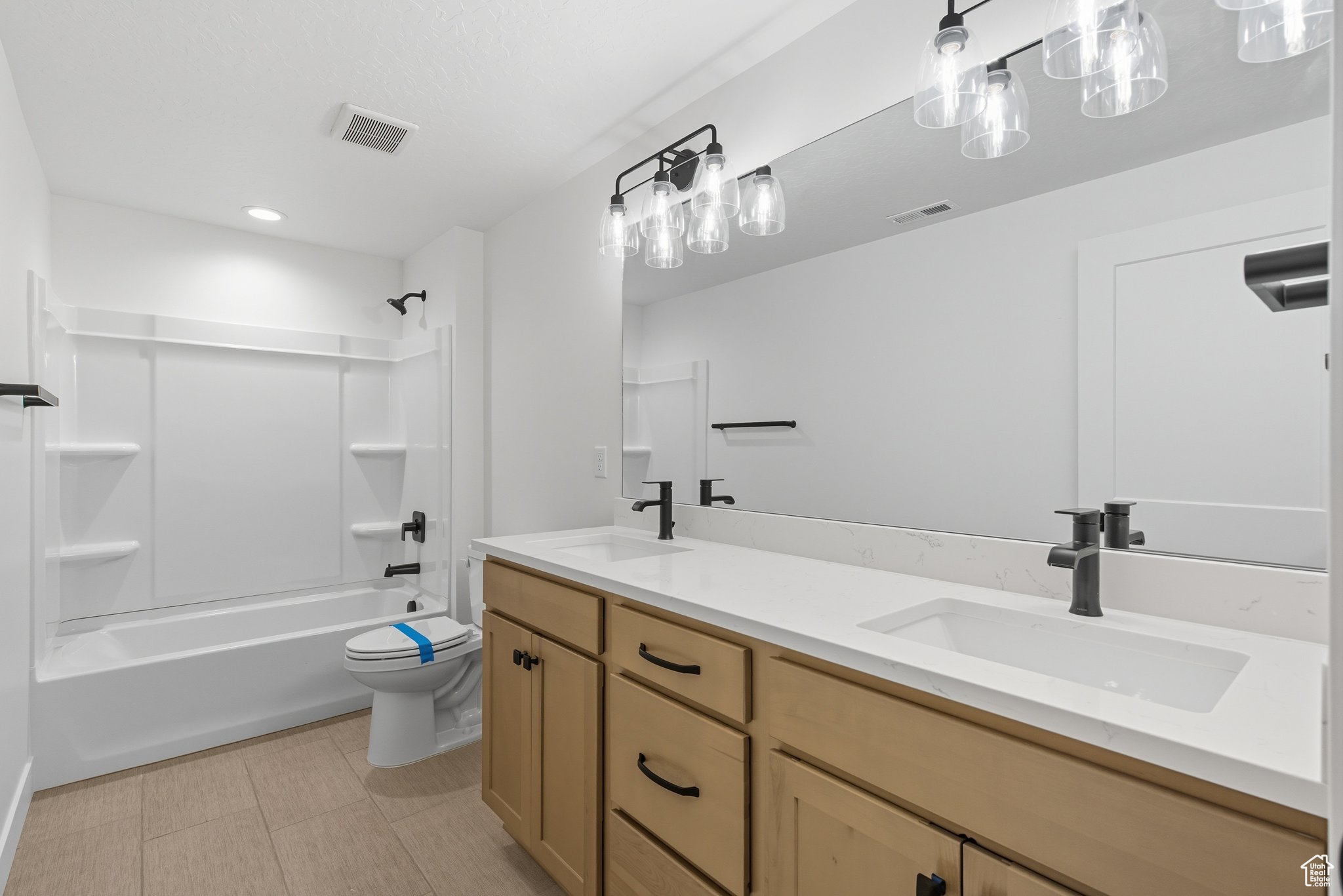 BLACKHAWK - Residential
