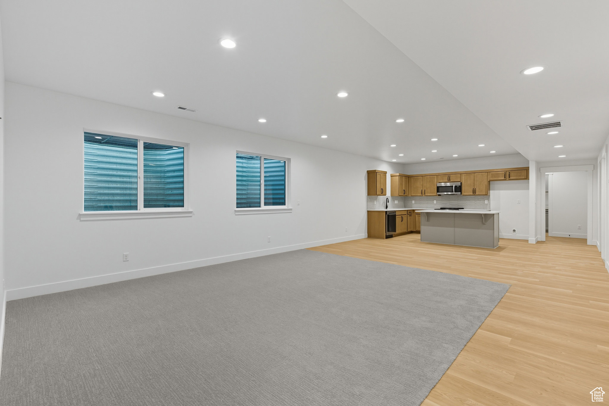BLACKHAWK - Residential