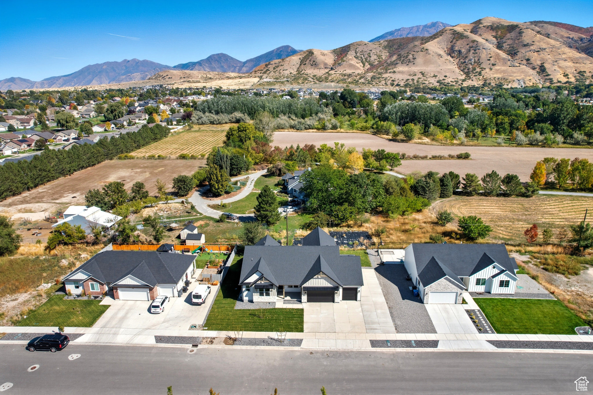 BLACKHAWK - Residential