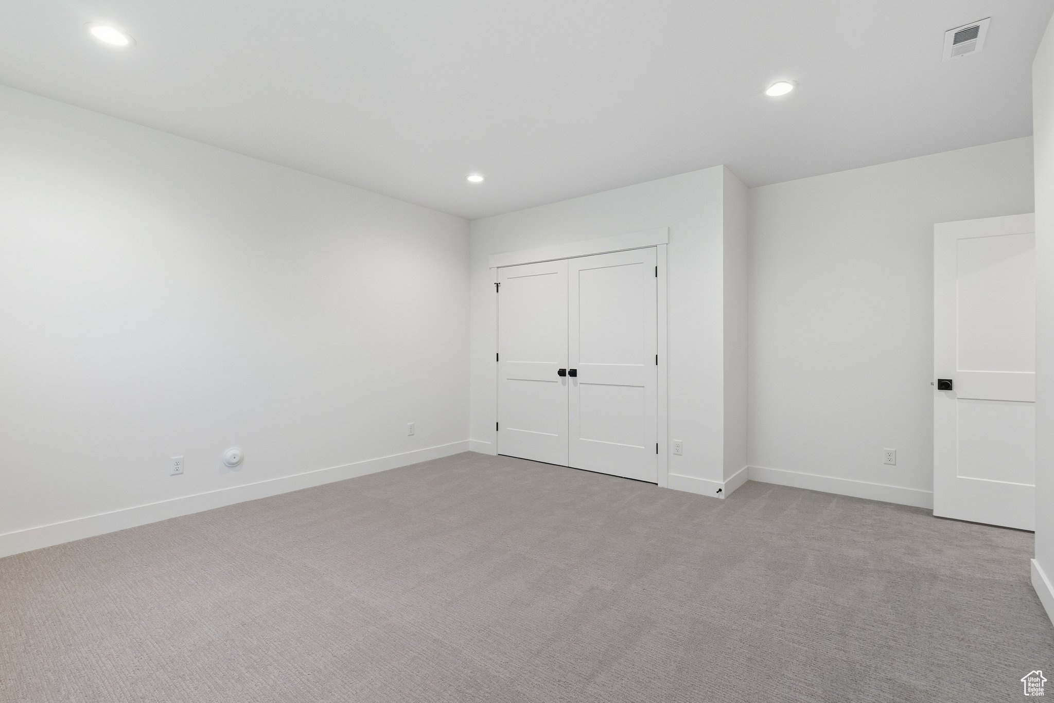 BLACKHAWK - Residential