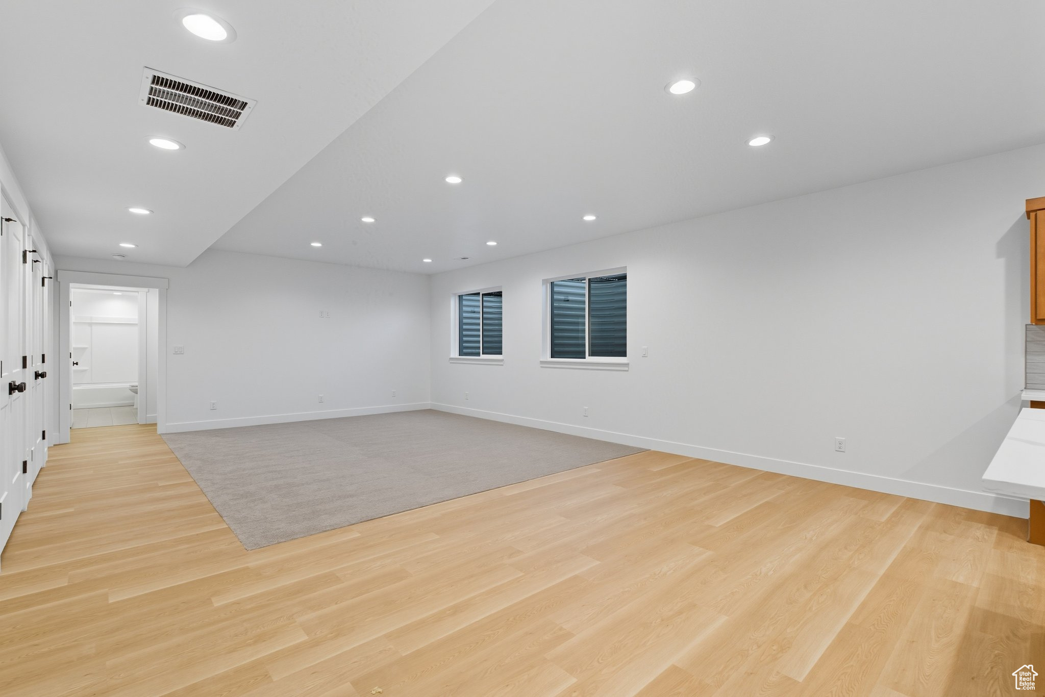 BLACKHAWK - Residential