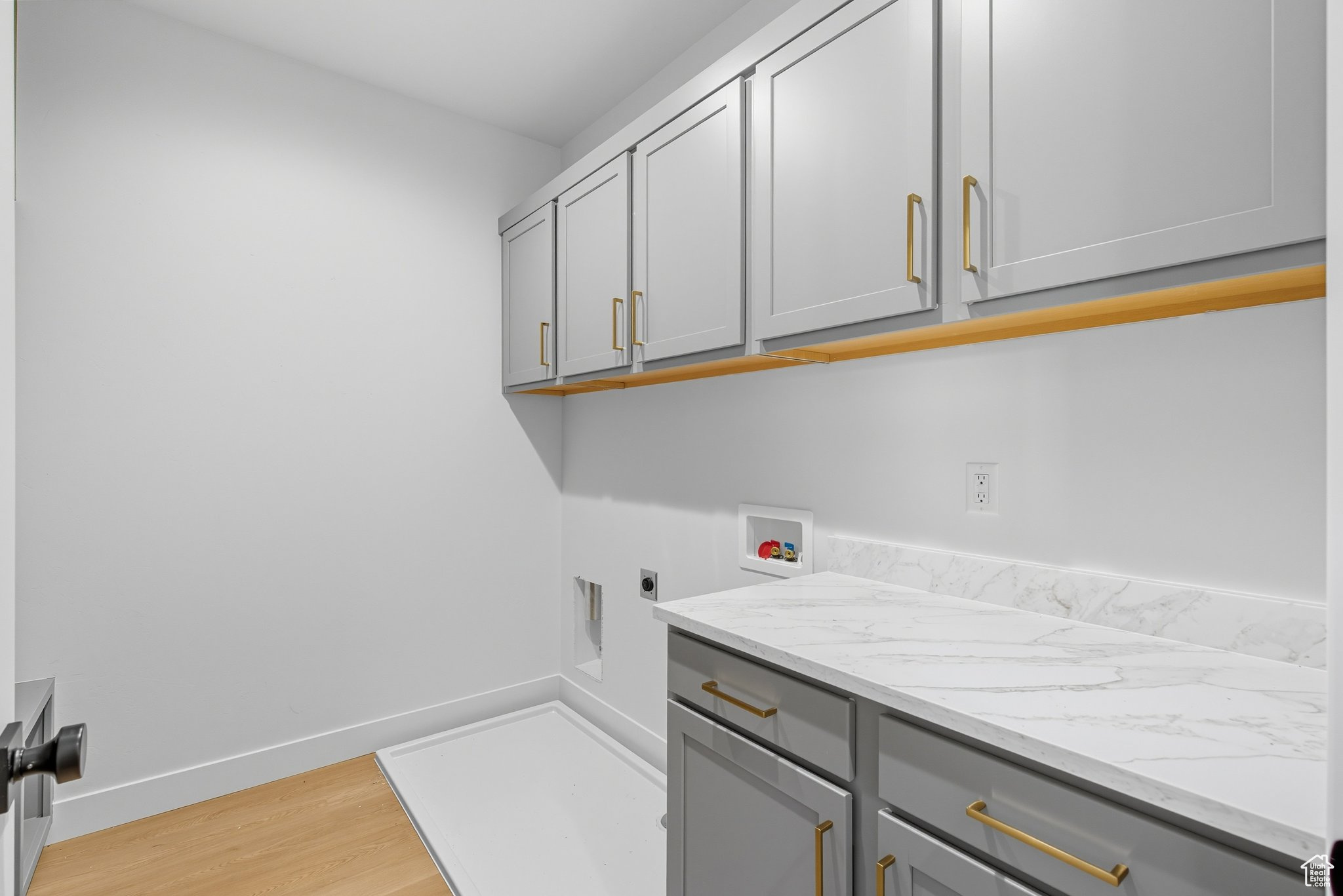 BLACKHAWK - Residential
