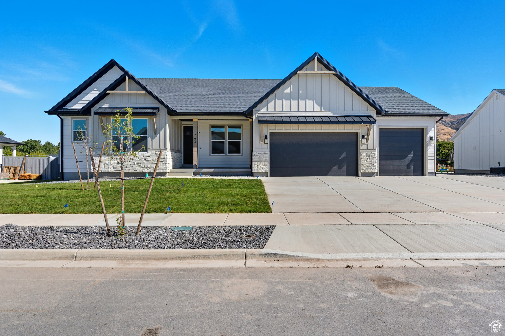 BLACKHAWK - Residential