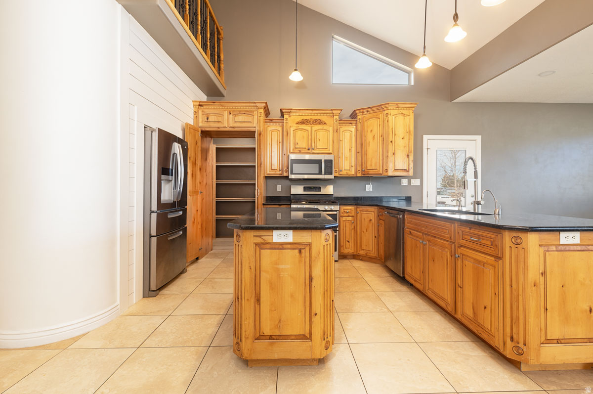 WEST VIEW ESTATES SUBDIVISION - Residential