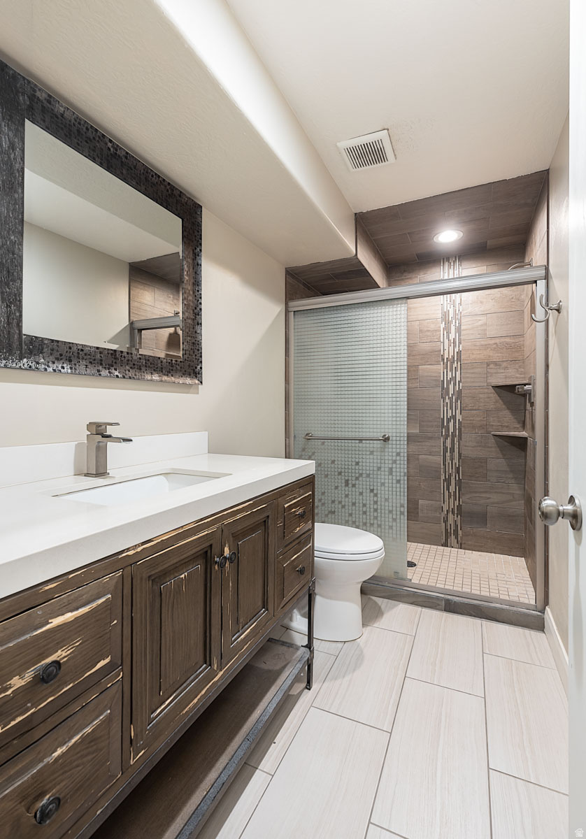 WEST VIEW ESTATES SUBDIVISION - Residential