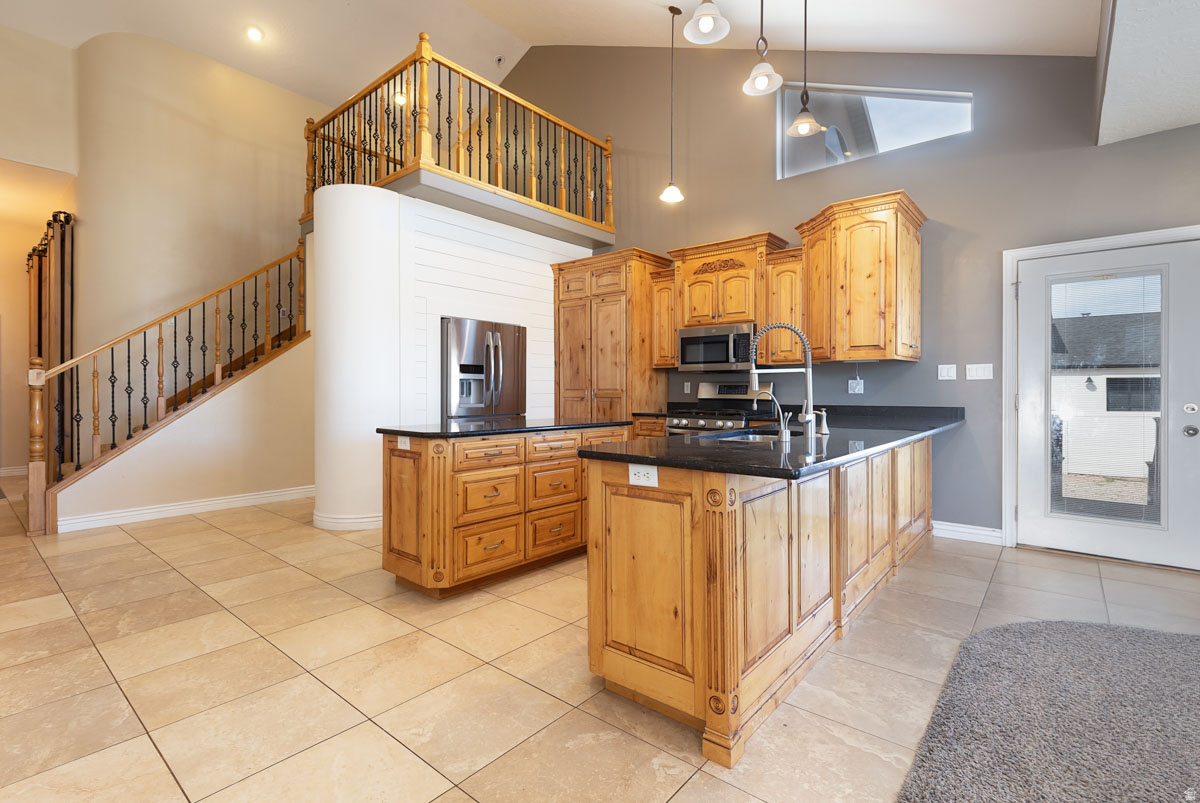 WEST VIEW ESTATES SUBDIVISION - Residential