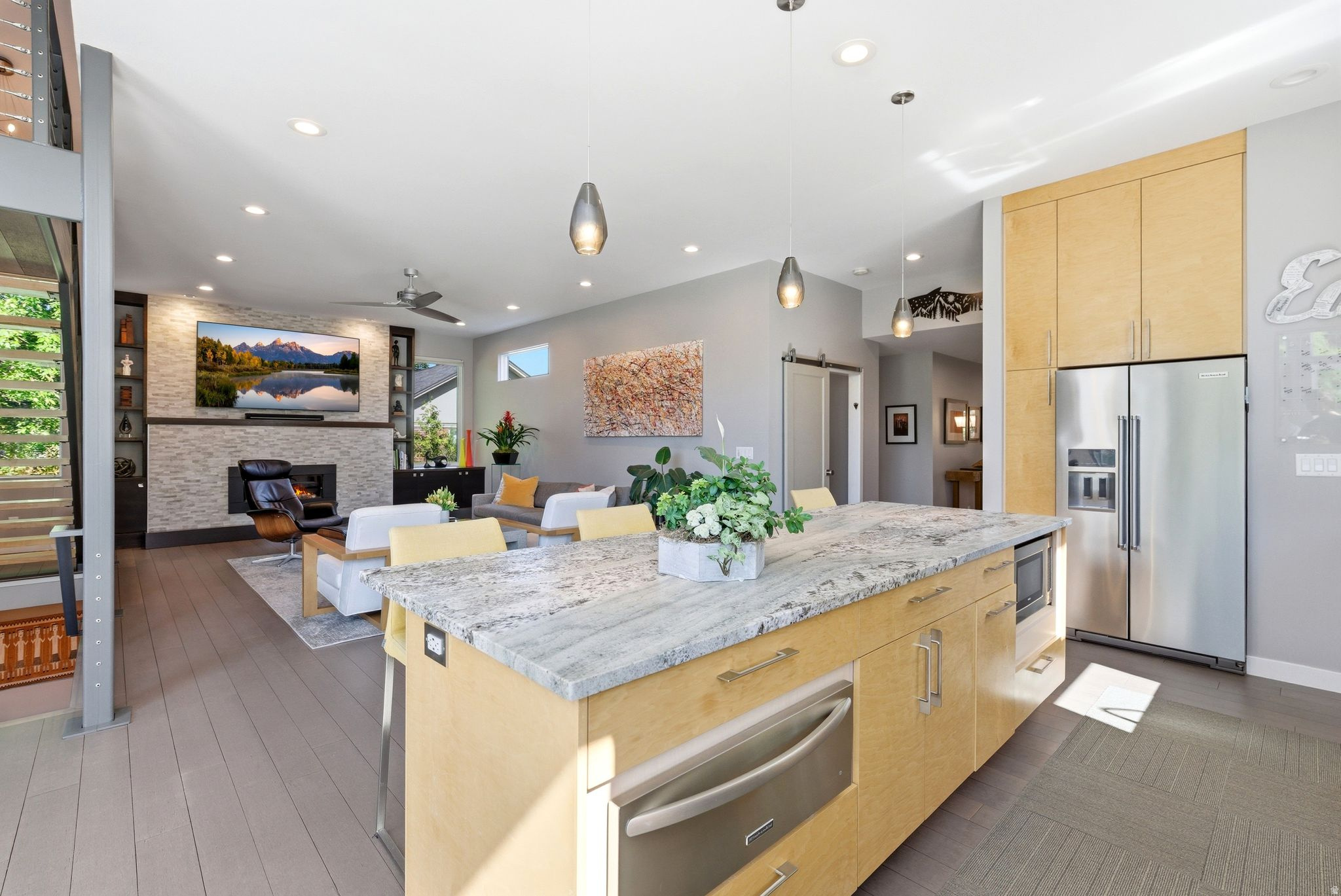 HIGHLAND - Residential