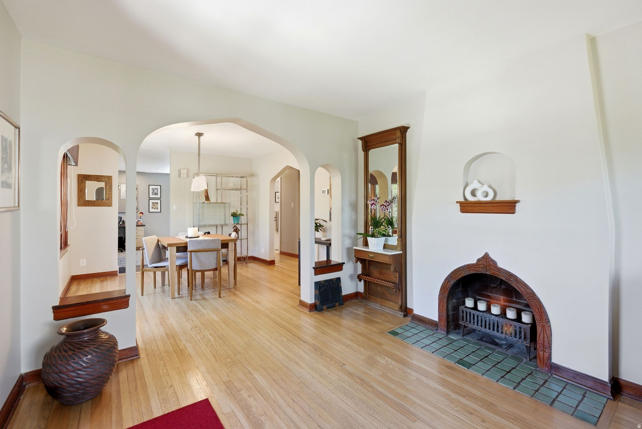 HIGHLAND - Residential