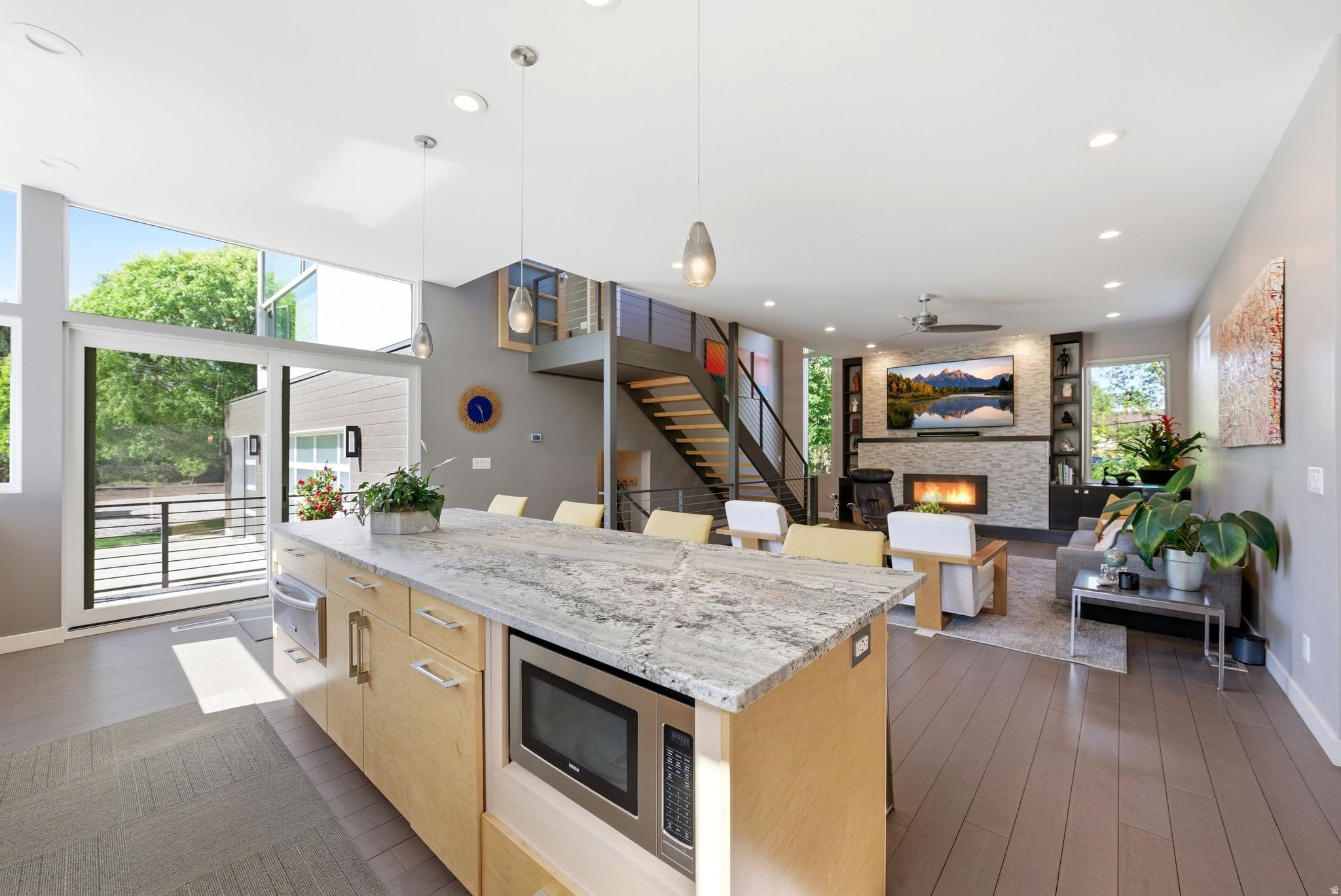 HIGHLAND - Residential