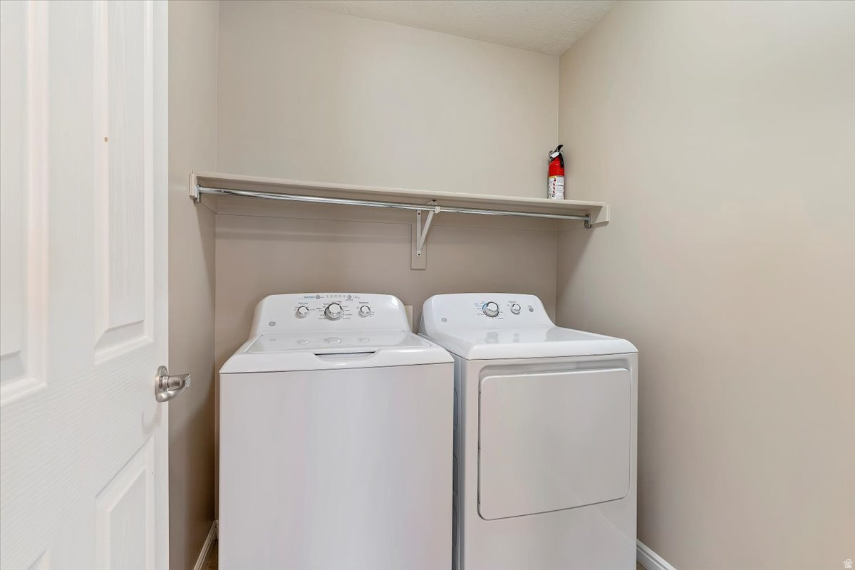 SEASONS AT THE RIDGE - Residential Lease