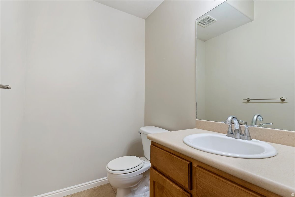 SEASONS AT THE RIDGE - Residential Lease