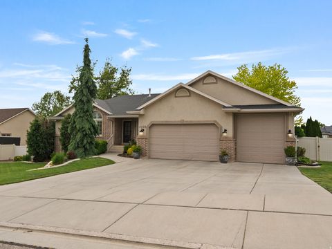 Tiny photo for 3335 N 750 W, Pleasant View, UT 84414 (MLS # 2159168)