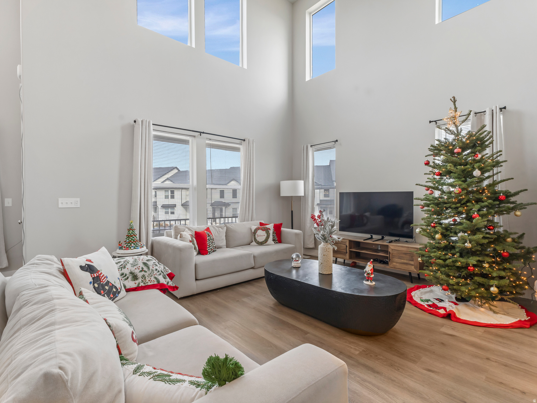 MOUNTAIN RIDGE - Residential