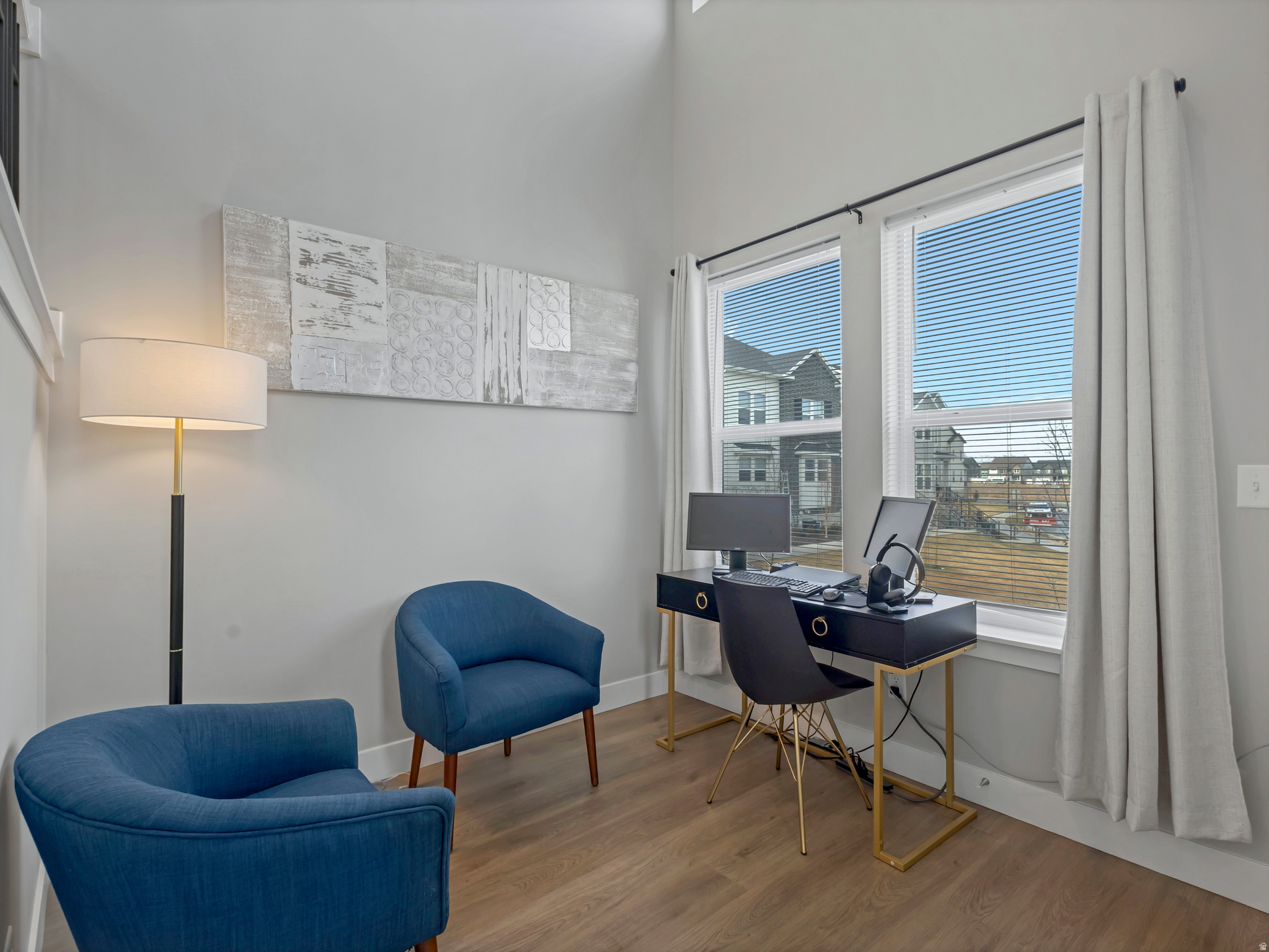 MOUNTAIN RIDGE - Residential