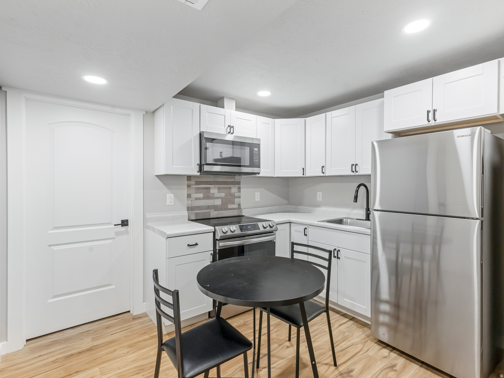 MOUNTAIN RIDGE - Residential