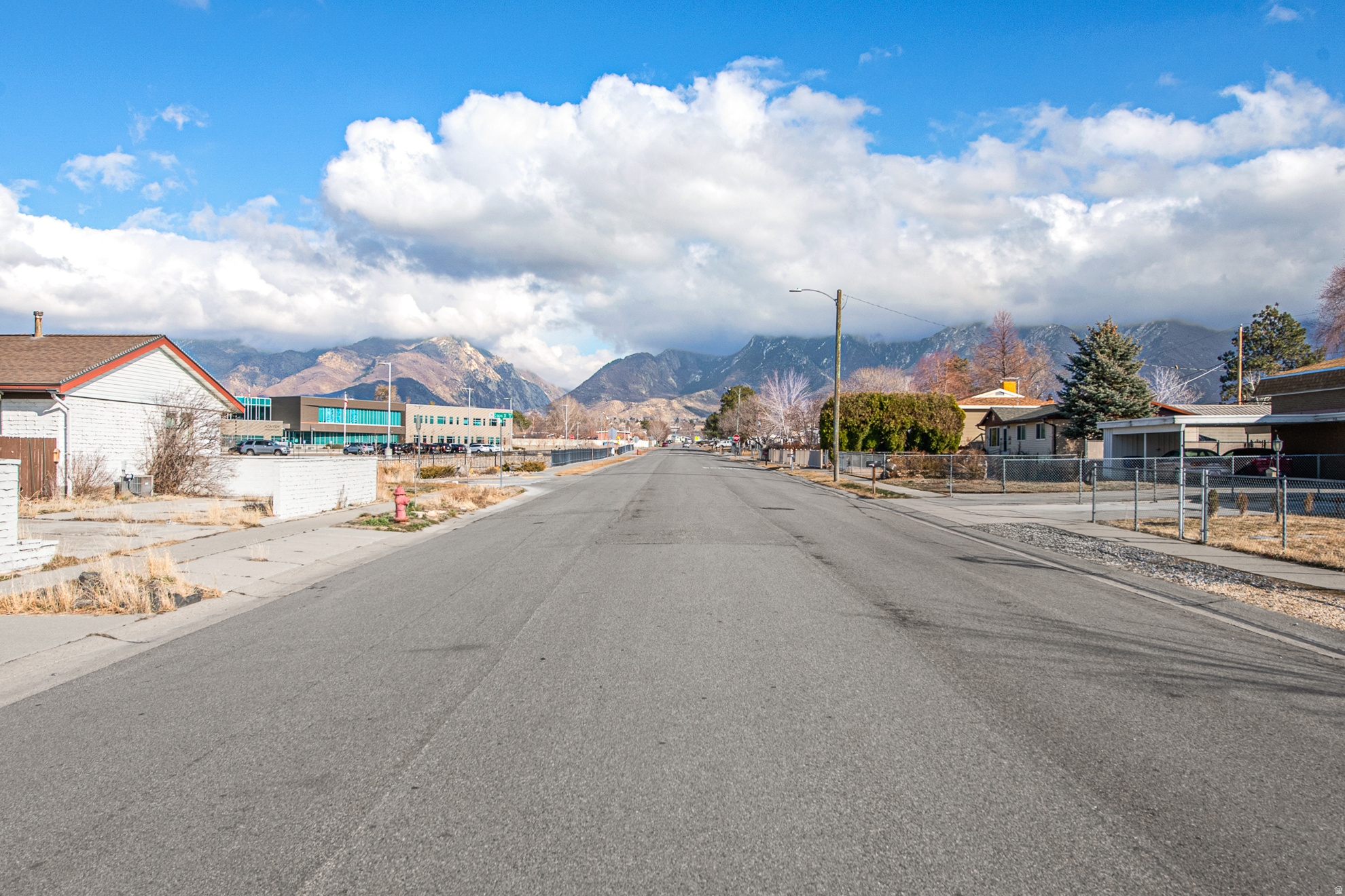 WHITE CITY - Residential