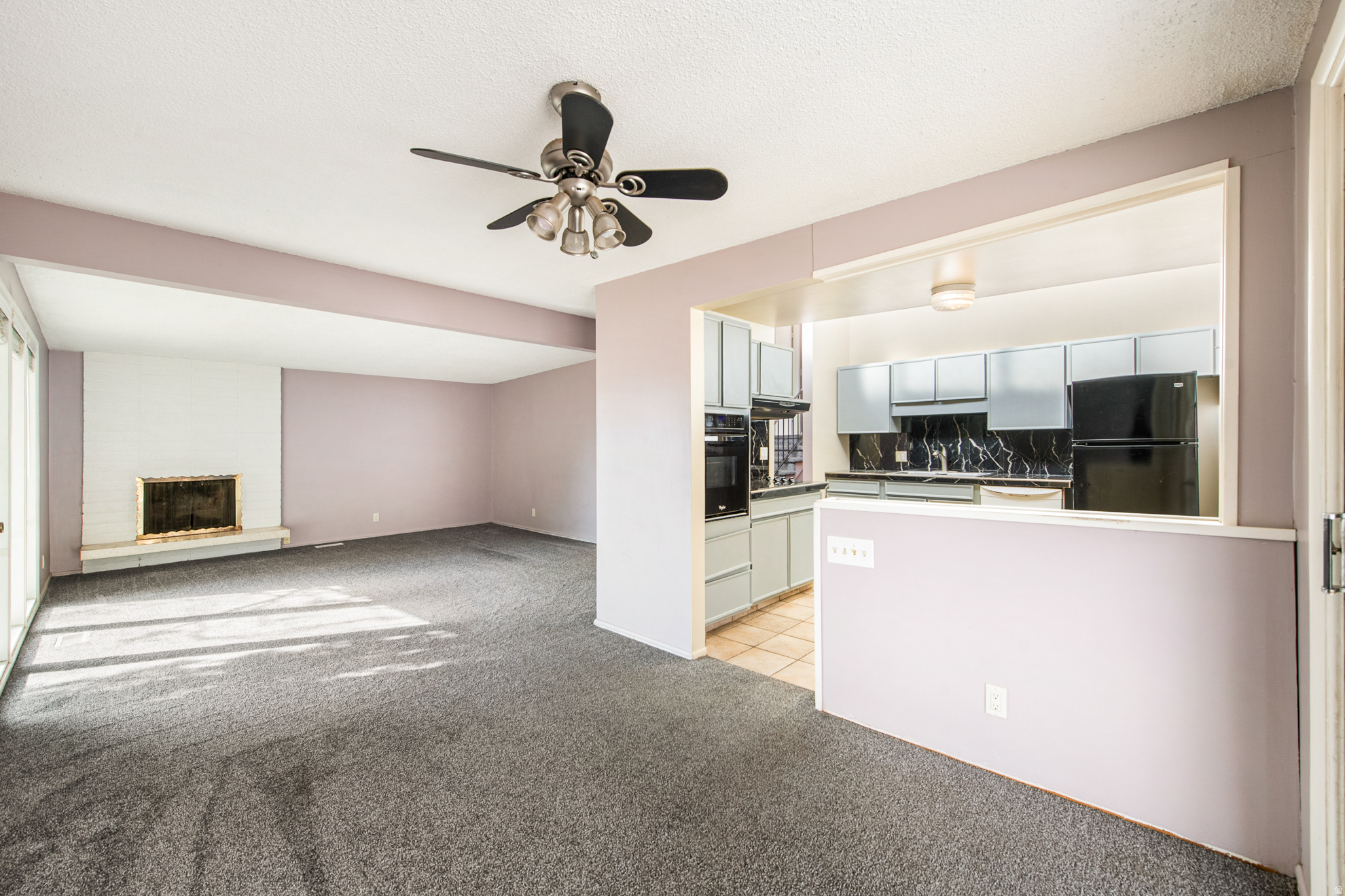 WHITE CITY - Residential