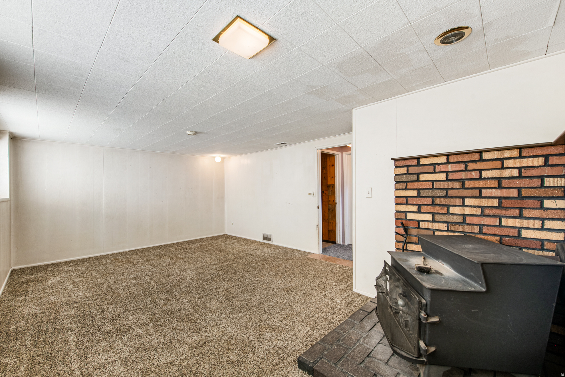 WHITE CITY - Residential