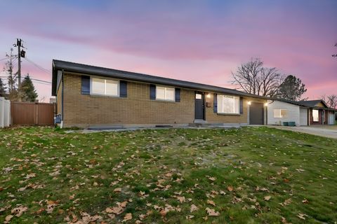 Tiny photo for 233 W 5200 S, Washington Terrace, UT 84405 (MLS # 2126749)