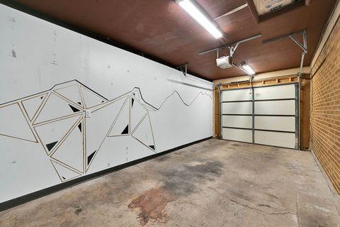 Tiny photo for 233 W 5200 S, Washington Terrace, UT 84405 (MLS # 2126749)