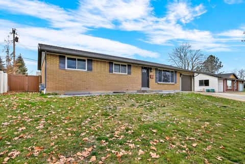 Tiny photo for 233 W 5200 S, Washington Terrace, UT 84405 (MLS # 2126749)