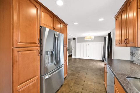 Tiny photo for 233 W 5200 S, Washington Terrace, UT 84405 (MLS # 2126749)