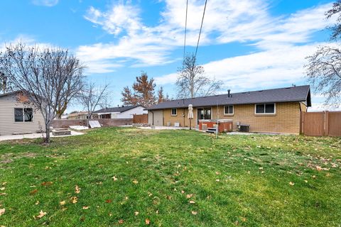 Tiny photo for 233 W 5200 S, Washington Terrace, UT 84405 (MLS # 2126749)