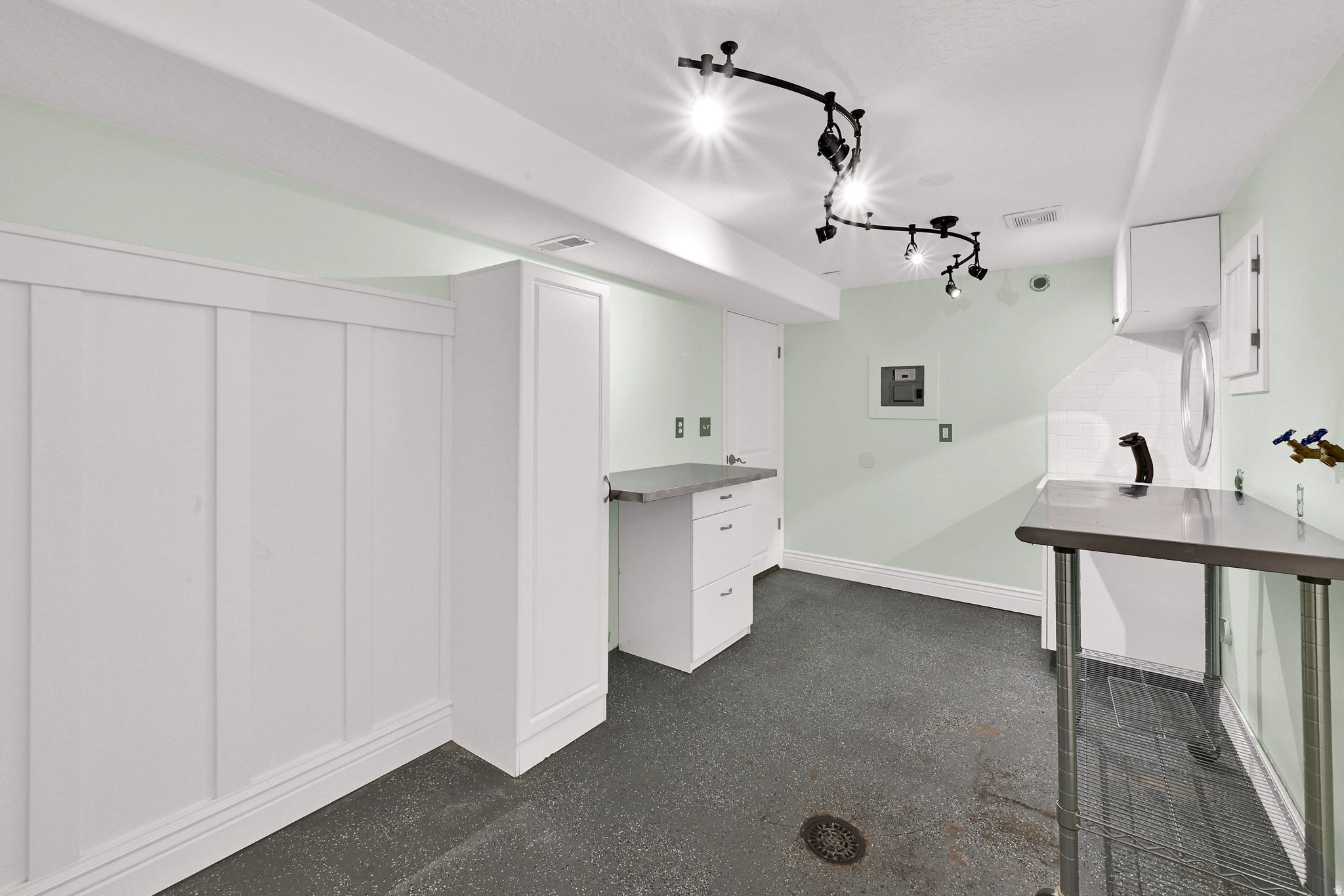 WRIGHT HILLS - Residential