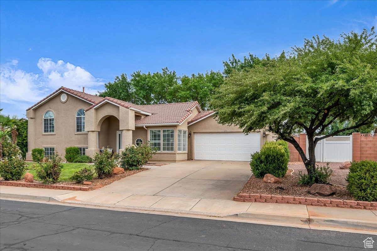 GREEN ACRES 2 - Residential