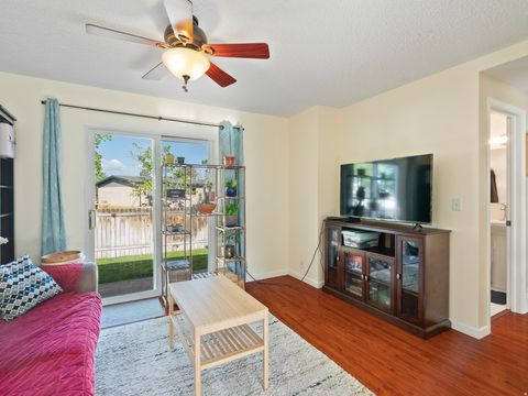 Tiny photo for 2188 E FORT-UNION BLVD S #B, Cottonwood Heights, UT 84121 (MLS # 2154861)