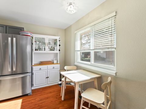 Tiny photo for 2188 E FORT-UNION BLVD S #B, Cottonwood Heights, UT 84121 (MLS # 2154861)