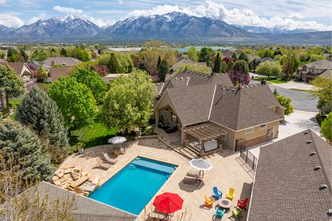 Tiny photo for 2312 W GALLANT FOX CT S, South Jordan, UT 84095 (MLS # 2154004)