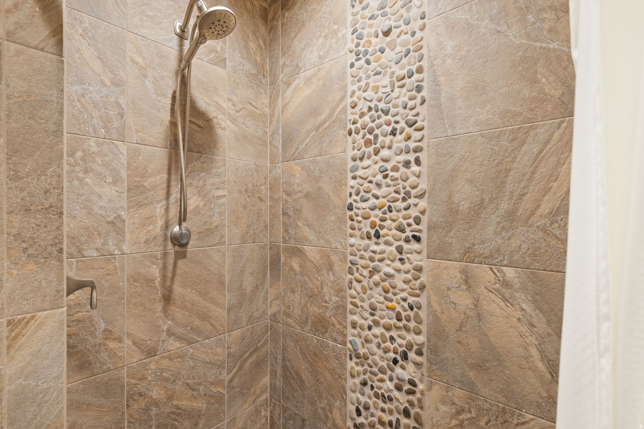 TRIPLE CROWN - Residential