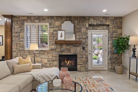 Tiny photo for 2312 W GALLANT FOX CT S, South Jordan, UT 84095 (MLS # 2154004)