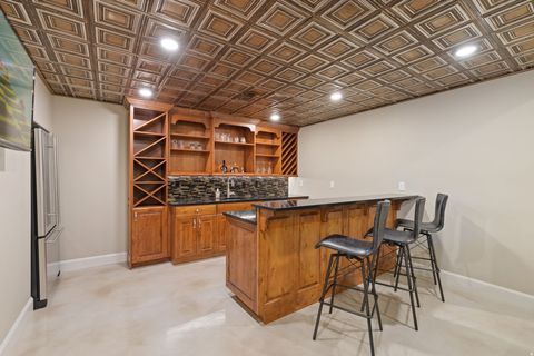 Tiny photo for 2312 W GALLANT FOX CT S, South Jordan, UT 84095 (MLS # 2154004)