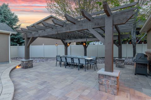 Tiny photo for 2312 W GALLANT FOX CT S, South Jordan, UT 84095 (MLS # 2154004)