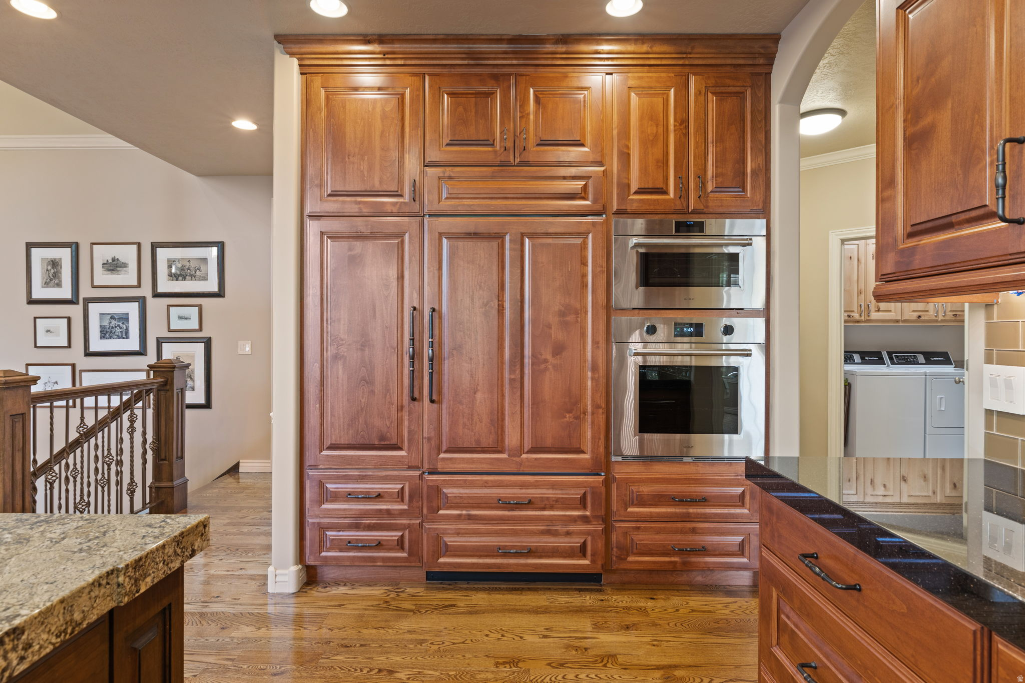 TRIPLE CROWN - Residential