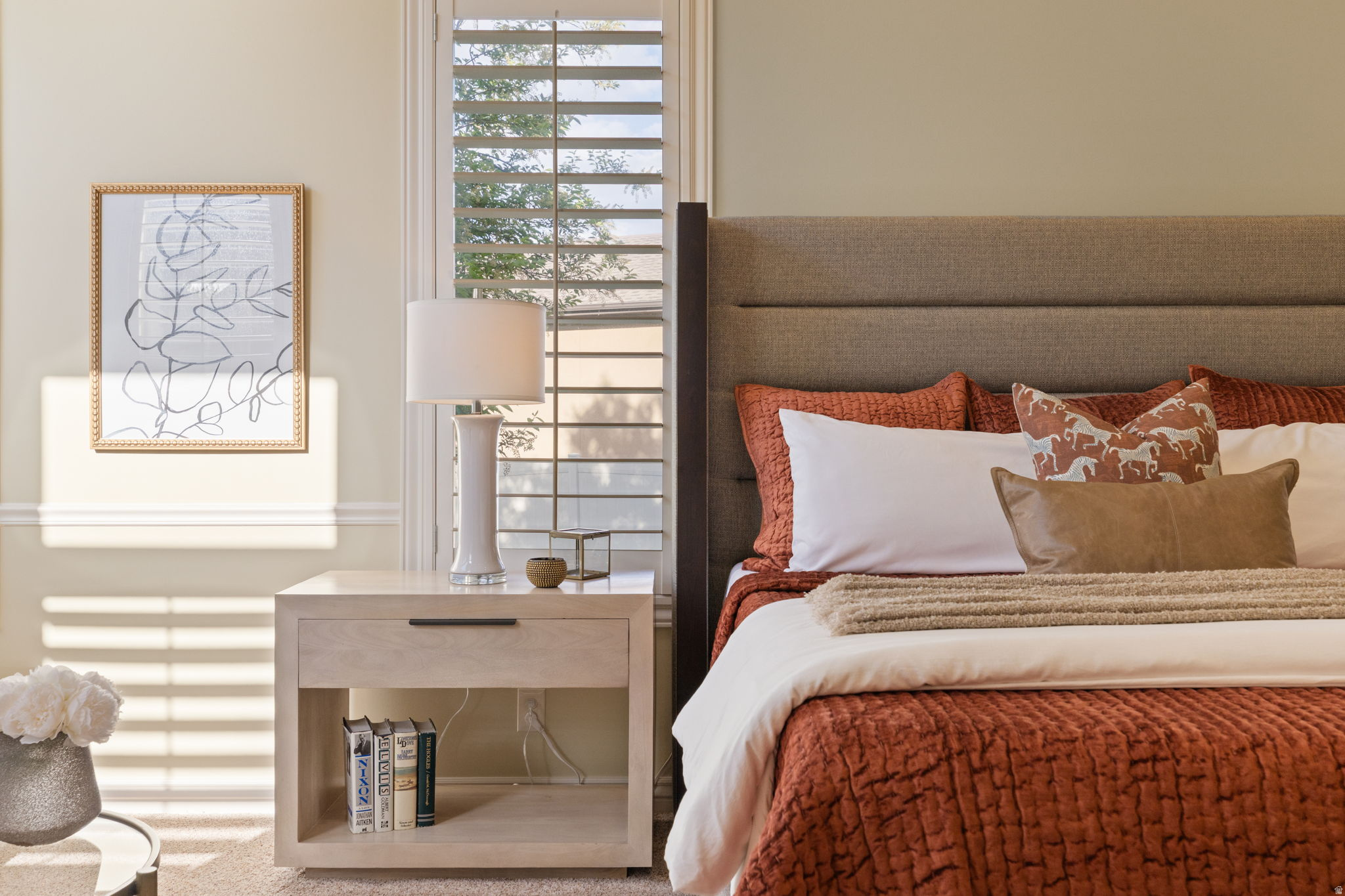 TRIPLE CROWN - Residential