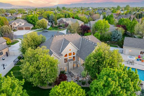Tiny photo for 2312 W GALLANT FOX CT S, South Jordan, UT 84095 (MLS # 2154004)