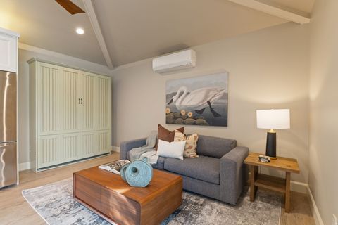 Tiny photo for 2312 W GALLANT FOX CT S, South Jordan, UT 84095 (MLS # 2154004)