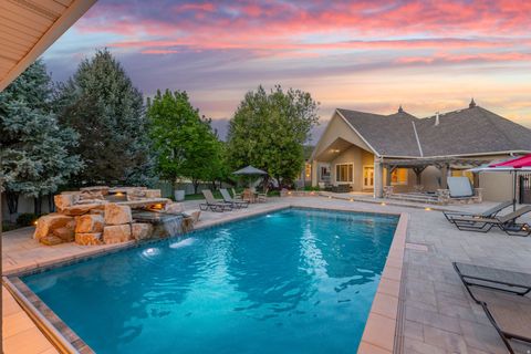 Tiny photo for 2312 W GALLANT FOX CT S, South Jordan, UT 84095 (MLS # 2154004)