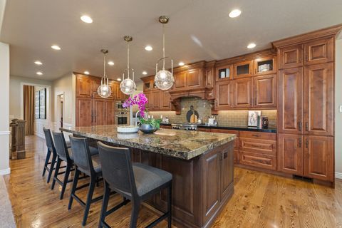 Tiny photo for 2312 W GALLANT FOX CT S, South Jordan, UT 84095 (MLS # 2154004)