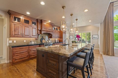 Tiny photo for 2312 W GALLANT FOX CT S, South Jordan, UT 84095 (MLS # 2154004)